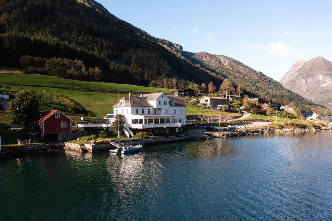 Fjaerland Fjordstove Hotell - Huseby Hotelldrift As Luaran gambar